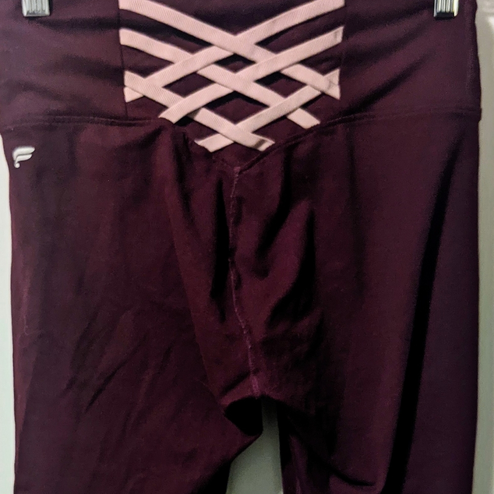 Fabletics burgundy/pink leggings 4/$40